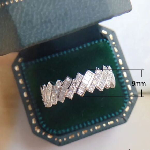 💖💎Stunning Sterling Silver Baguette and Round Diamond Eternity Band Ring💖💎 - Picture 12 of 14